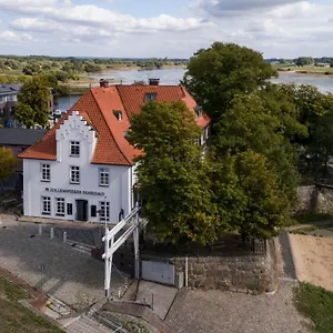 Traditionshaus By Zollenspieker Faehrhaus 4*, Hamburg-Harburg Duitsland