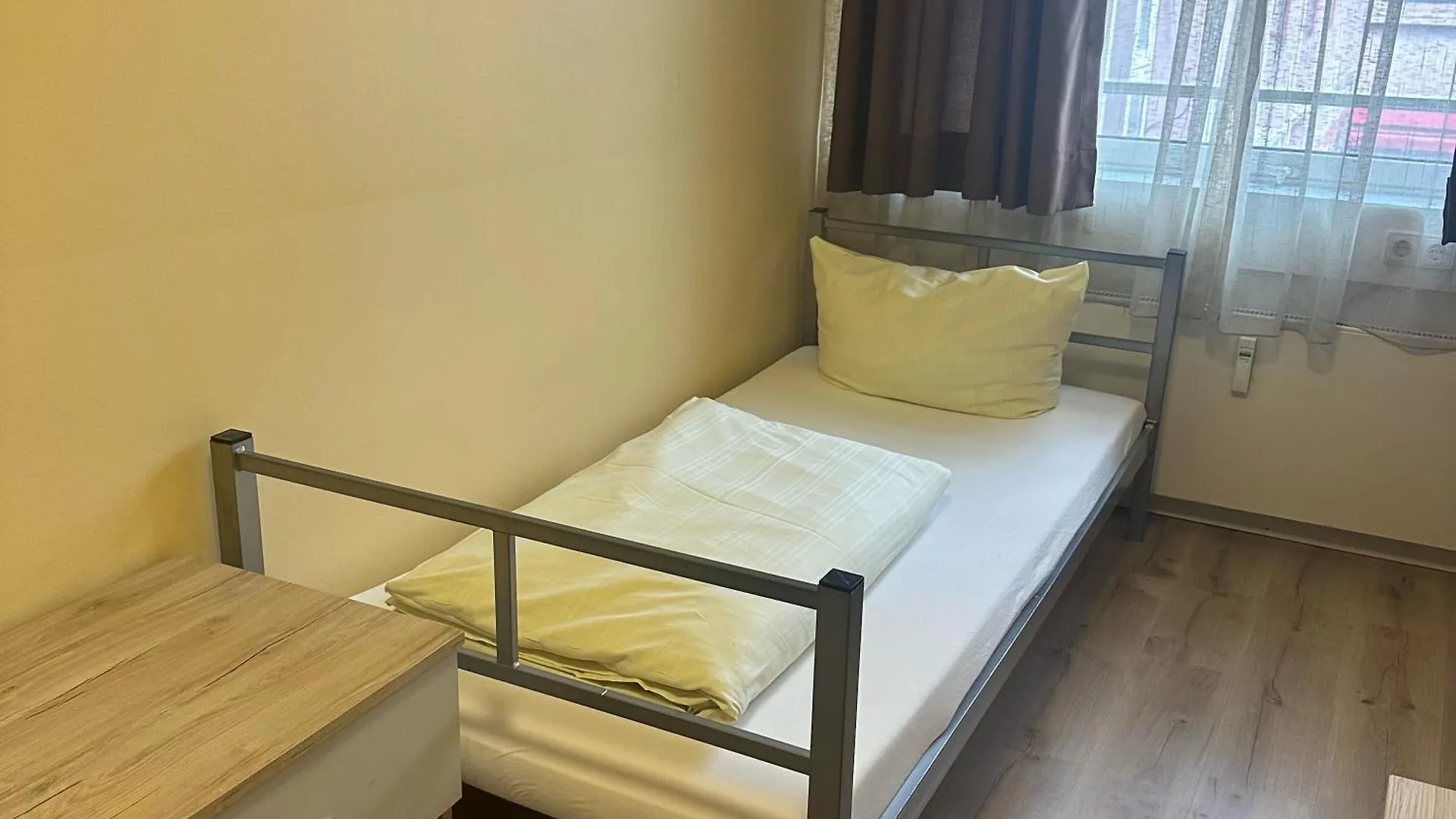 Low Budget Hostel Мюнхен 0*,